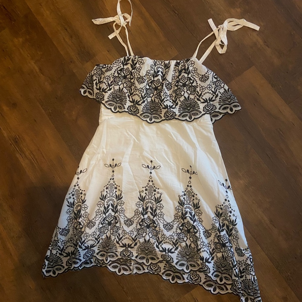Parker White and Black Floral Dress